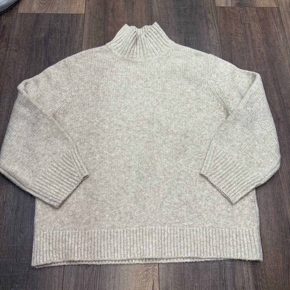 Rita Ora x Primark oversized sweater